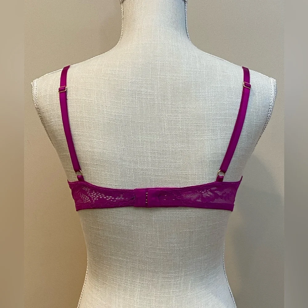 Like New Victoria’s Secret Very Sexy Floral Lace Fuchsia Raspberry Pink Bra 34B - Picture 3 of 13